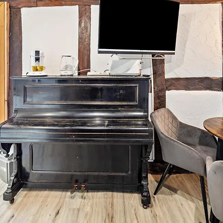 Appartement Im Fachwerk à Alsfeld Extérieur photo